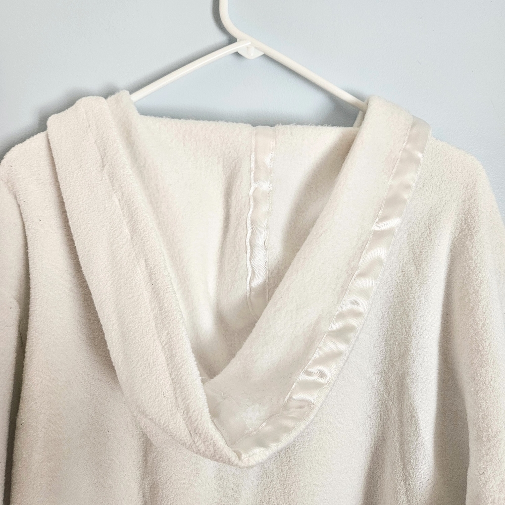 JLO Cream White Terry Hooded Robe Top & Pants w/ Satin Sports Stripe Size Large - Picture 5 of 14